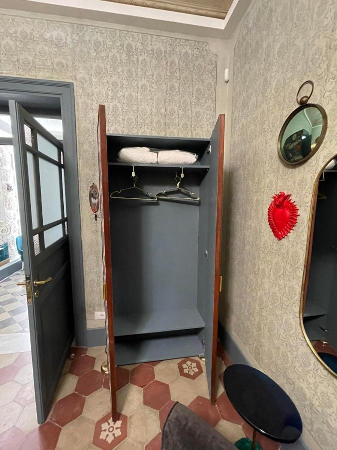 I Bastioni Apartment Palermo Bagian luar foto