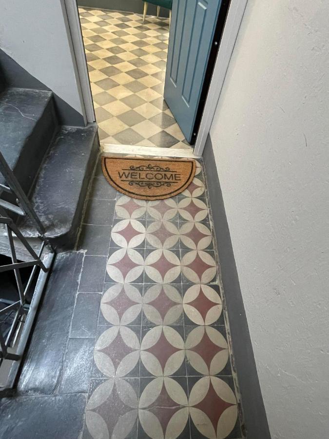 I Bastioni Apartment Palermo Bagian luar foto