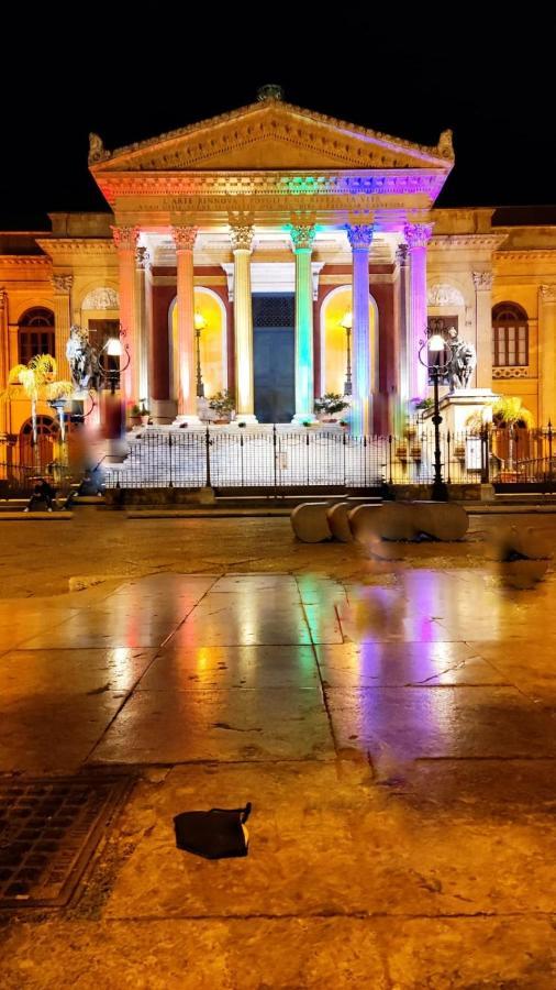 I Bastioni Apartment Palermo Bagian luar foto